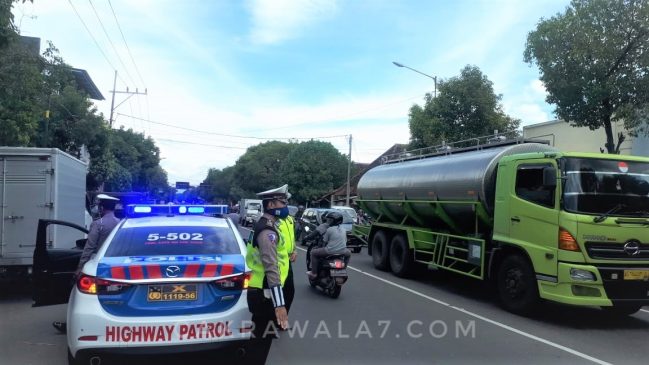 Foto : kegiatan Satlantas Polres Ponorogo