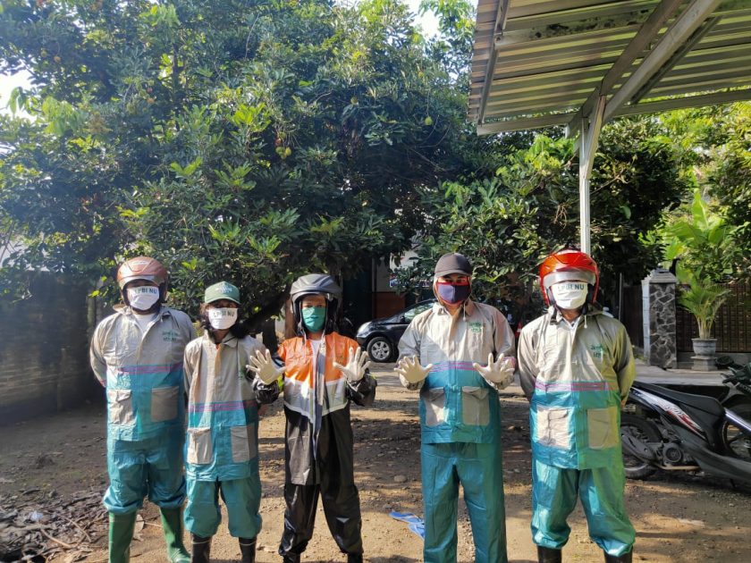 Foto relawan satgas NU
